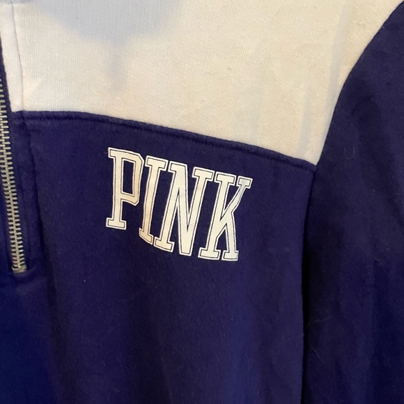 Super cute VS PINK logo quarter zip - Picture 3 of 5